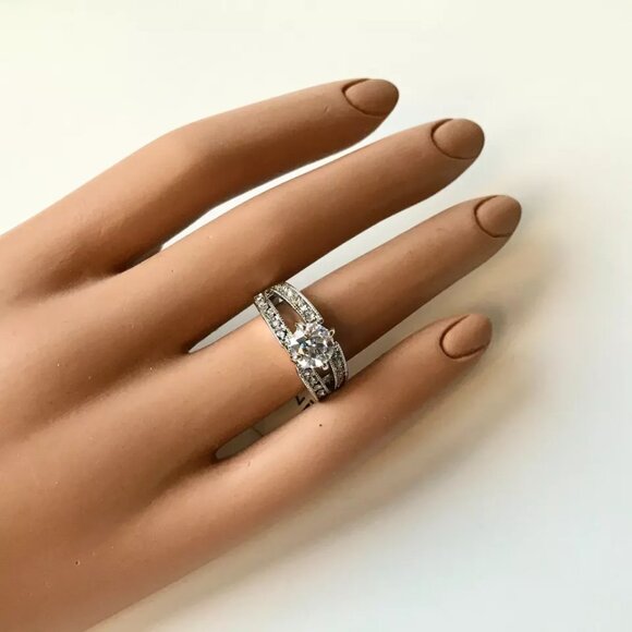 Vintage Silver Cubic Zirconia Cocktail Engagement Ring Size 6 7 8 9 RhodiumPlate - Picture 4 of 15